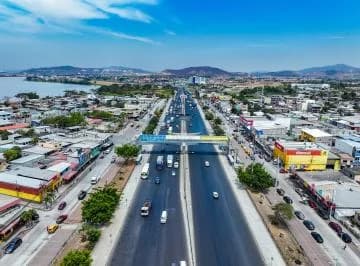 11.592 m Comercial y Residencial La Aurora Al Pie de La Via, Guayas — imagen 2
