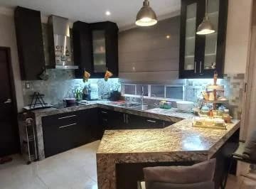 Casa con Piscina en Venta, Urbanización Ceibos Norte, Guayas — imagen 2
