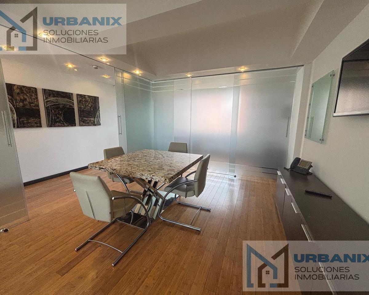 Comercial en venta en Quito, Pichincha