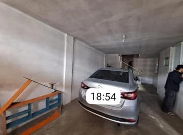 Amplia Casa Rentera en Venta de 4 Departamentos — imagen 3