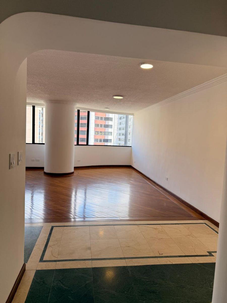 Apartamento en venta en Quito, Pichincha