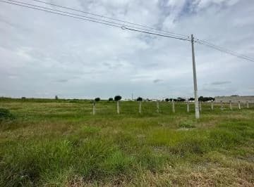 En Venta/ Alquiler Terreno a La Entrada Gnrl Villamil Playas - C. García, Guayas — imagen 4