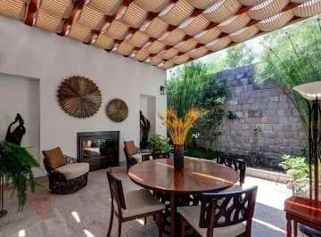 Casa de 1.000 m² con 4 Habitaciones, Piscina de Venta en Cumbayá — imagen 3