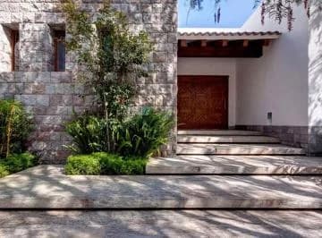 Casa de 1.000 m² con 4 Habitaciones, Piscina de Venta en Cumbayá — imagen 2