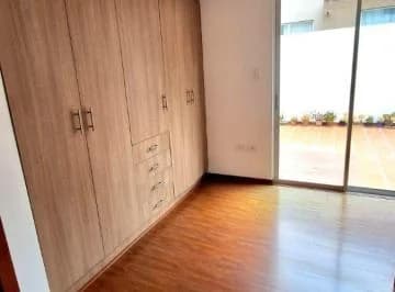 Departamento con Terraza y Patio de Venta Dos Habitaciones La Primavera 2 — imagen 2