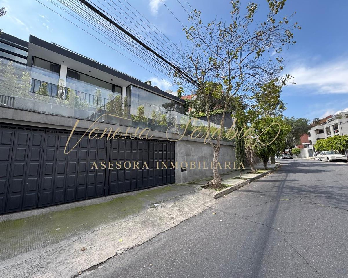 Casa en venta en Quito, Pichincha