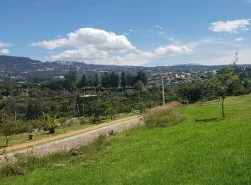 Vendo Hermoso Terreno en La Quinta Cumbayá por Colegio Menor! — imagen 3