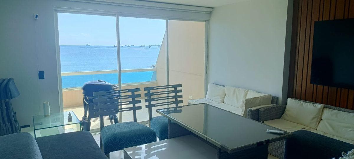 Departamento en venta en Salinas, Santa Elena