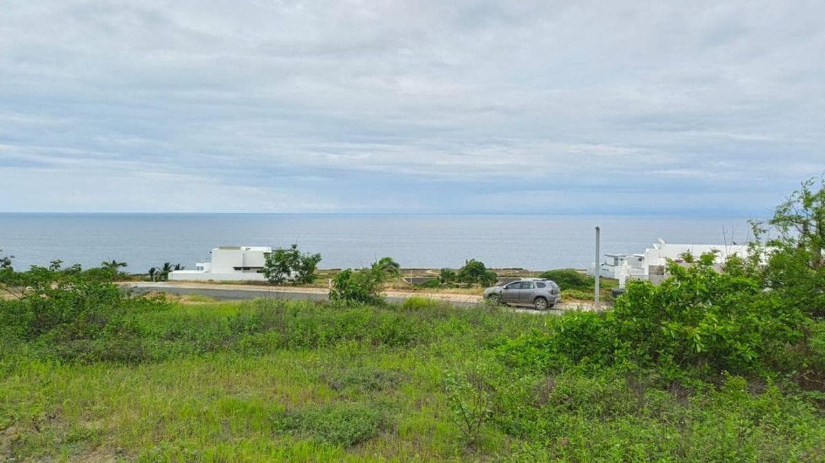 Terreno en venta en Manta, Manabí