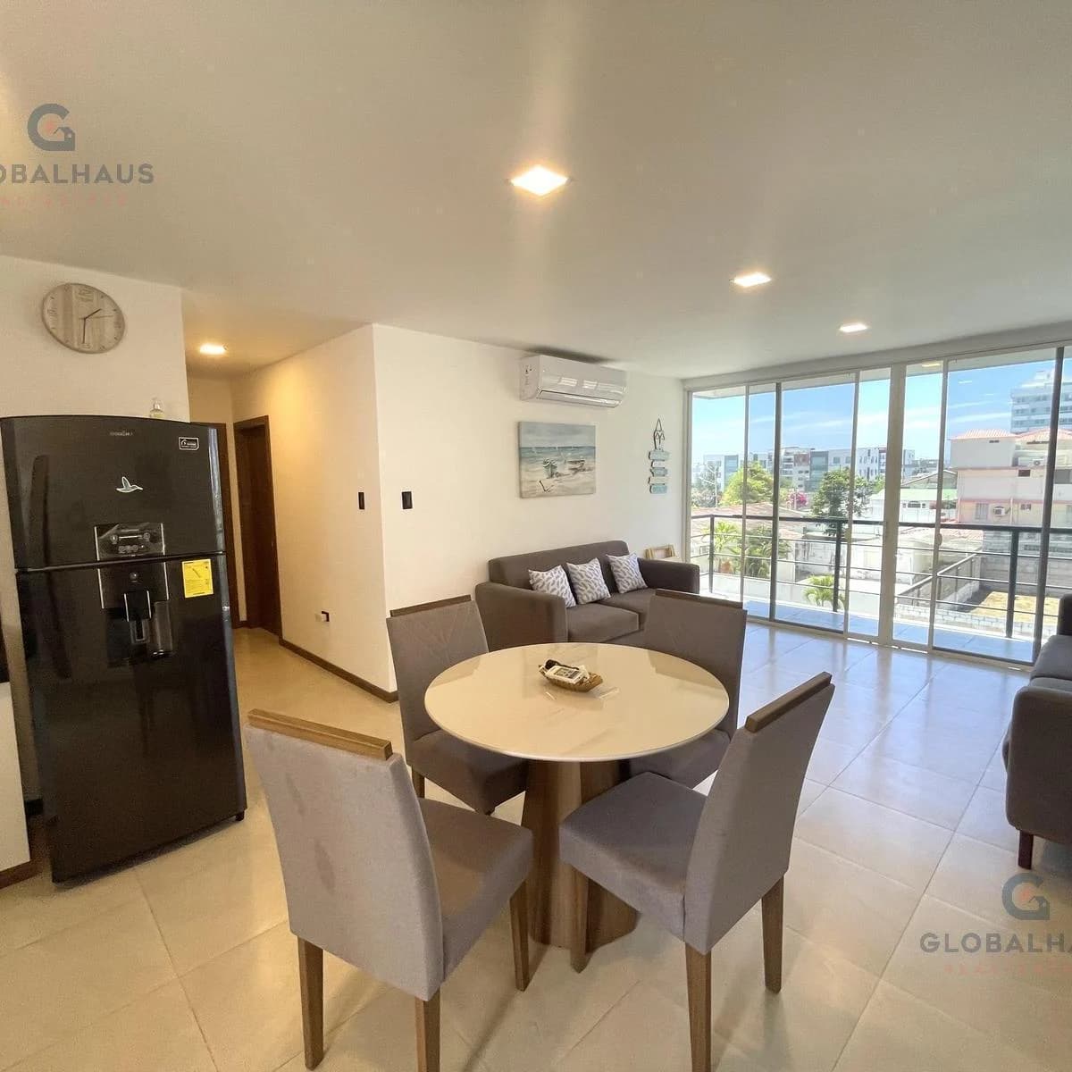 Departamento en venta en Salinas, Santa Elena