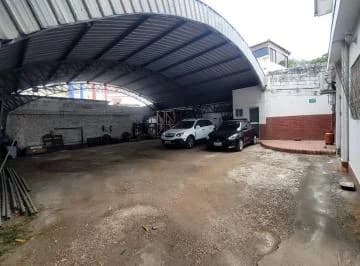 En Venta Edificio Comercial + Oficinas, Galpón + 1 Departamento - Centenario - Mae. Recalde, Guayas — imagen 3