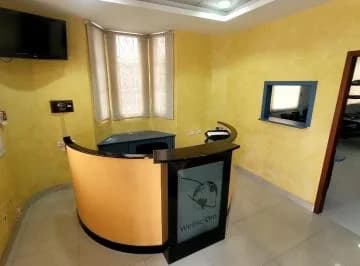 En Venta Edificio Comercial + Oficinas, Galpón + 1 Departamento - Centenario - Mae. Recalde, Guayas — imagen 2