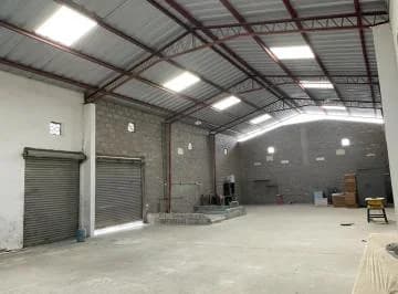 Mv - en Renta o Venta Terreno con Galpones, 5126 m² y 1366,94 m² de Construccion, Puembo — imagen 4