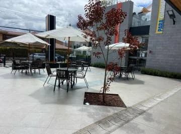 Local Comercial en Venta. Plaza Santa Ana, Azuay — imagen 5