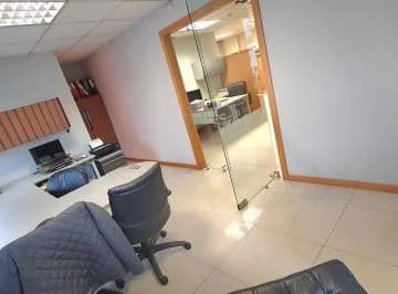 Se Vende Oficina Sector Megamaxi Av 6 de Diciembre — imagen 4