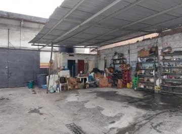 Local y Bodega de Venta en El Centro de Guayaquil, Uso Comercial, 422 m². Guayas — imagen 5