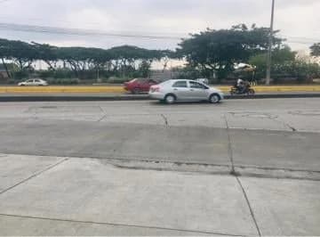Alquiler Terreno Oficinas - Via a Daule y Av Juan Tanca Marengo (Age), Guayas — imagen 4