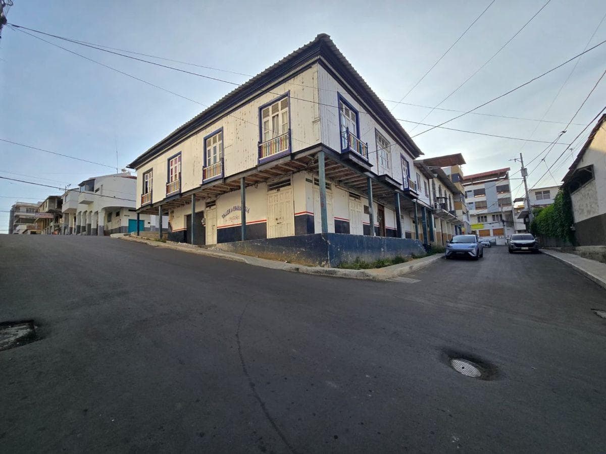 Terreno en venta en Manta, Manabí