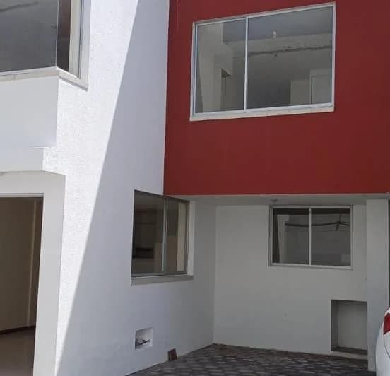 Calderón - Carapungo, Casa a Estrenar de 122 m² en Venta — imagen 1