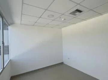 Oficina Comercial en Venta – Edificio River Plaza - N. Dorado, Guayas — imagen 2