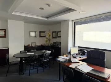 Oficina Comercial Muy Bien Ubicada, Inversión Segura — imagen 4
