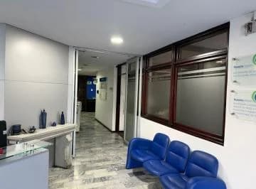 Oficina Comercial Muy Bien Ubicada, Inversión Segura — imagen 3