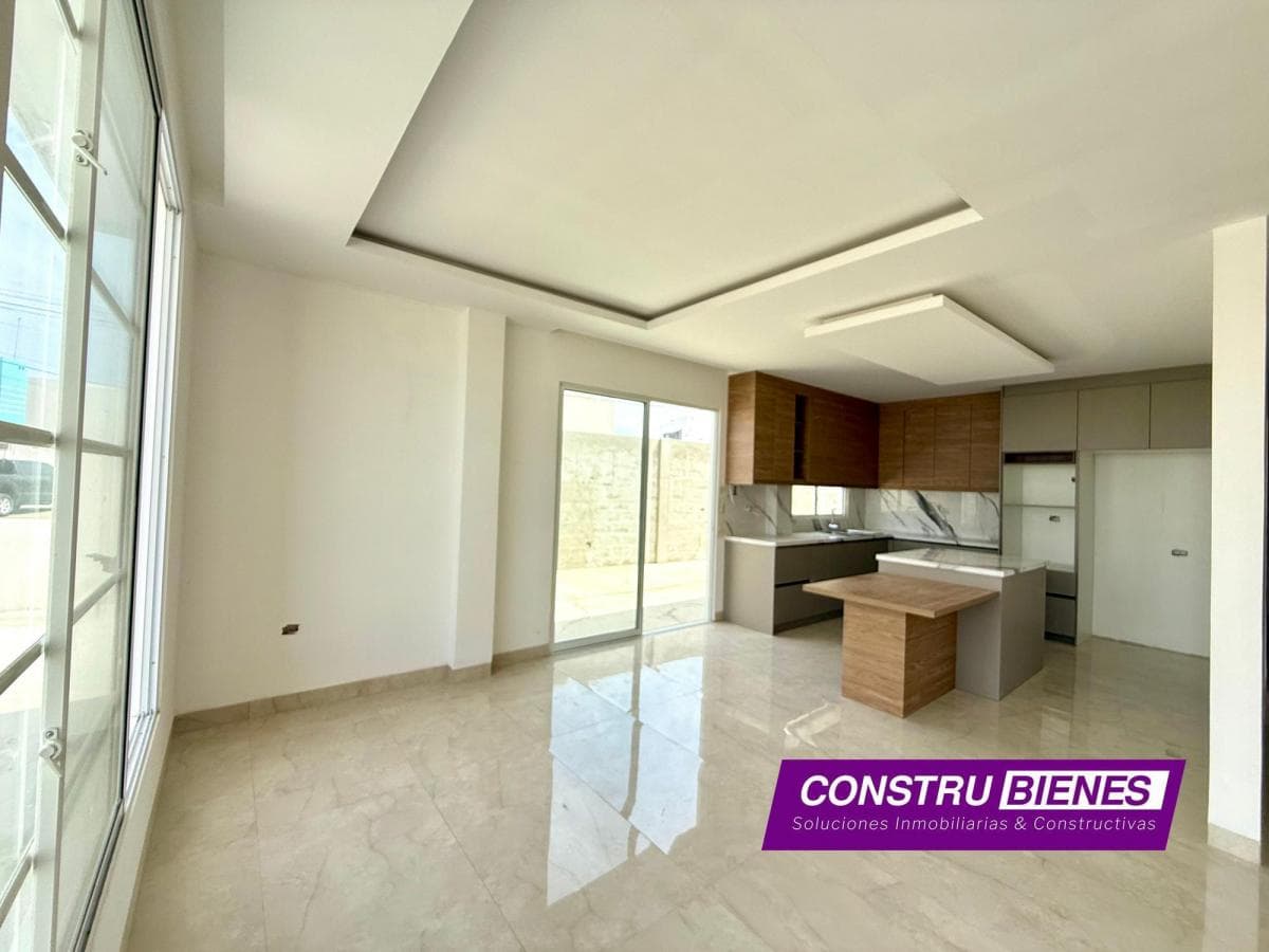 Casa en venta en Manta, Manabí
