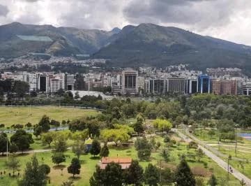 Venta Oficina Amoblada 75 m² - Sector Av República del Salvador — imagen 4