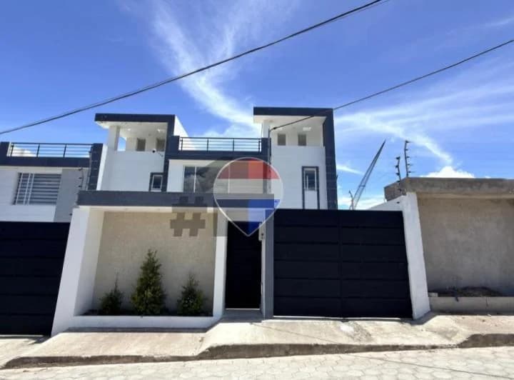 Casa Nueva en Venta en Ibarra, Sector El Milagro, Imbabura — imagen 1