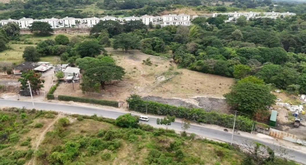 Terreno en Alquiler Via a La Costa Km²2 Ingg, Guayas — imagen 1