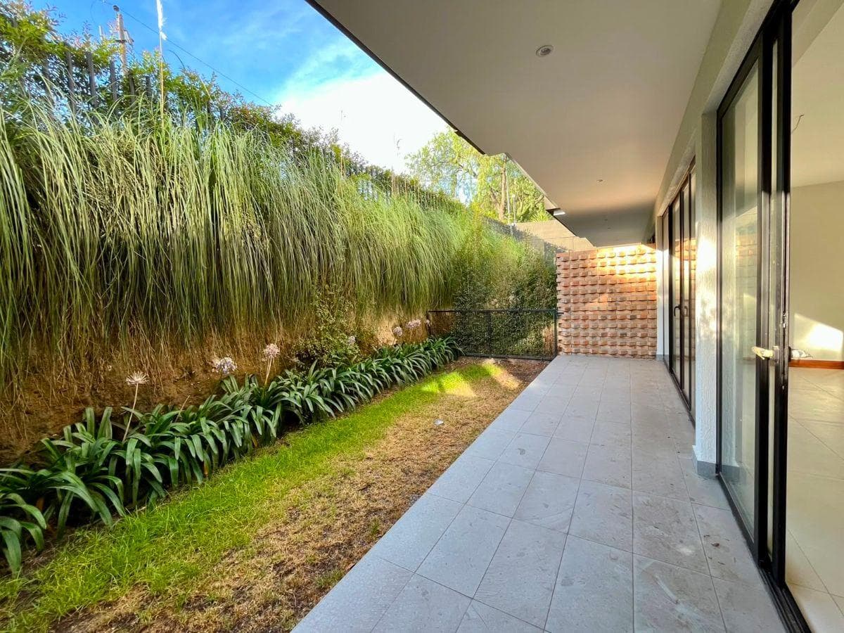 Casa de Venta por Estrenar Sector Tumbaco — imagen 1