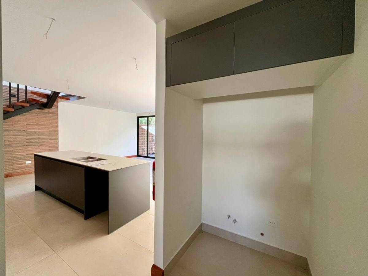 Casa de Venta por Estrenar Sector Tumbaco — imagen 7
