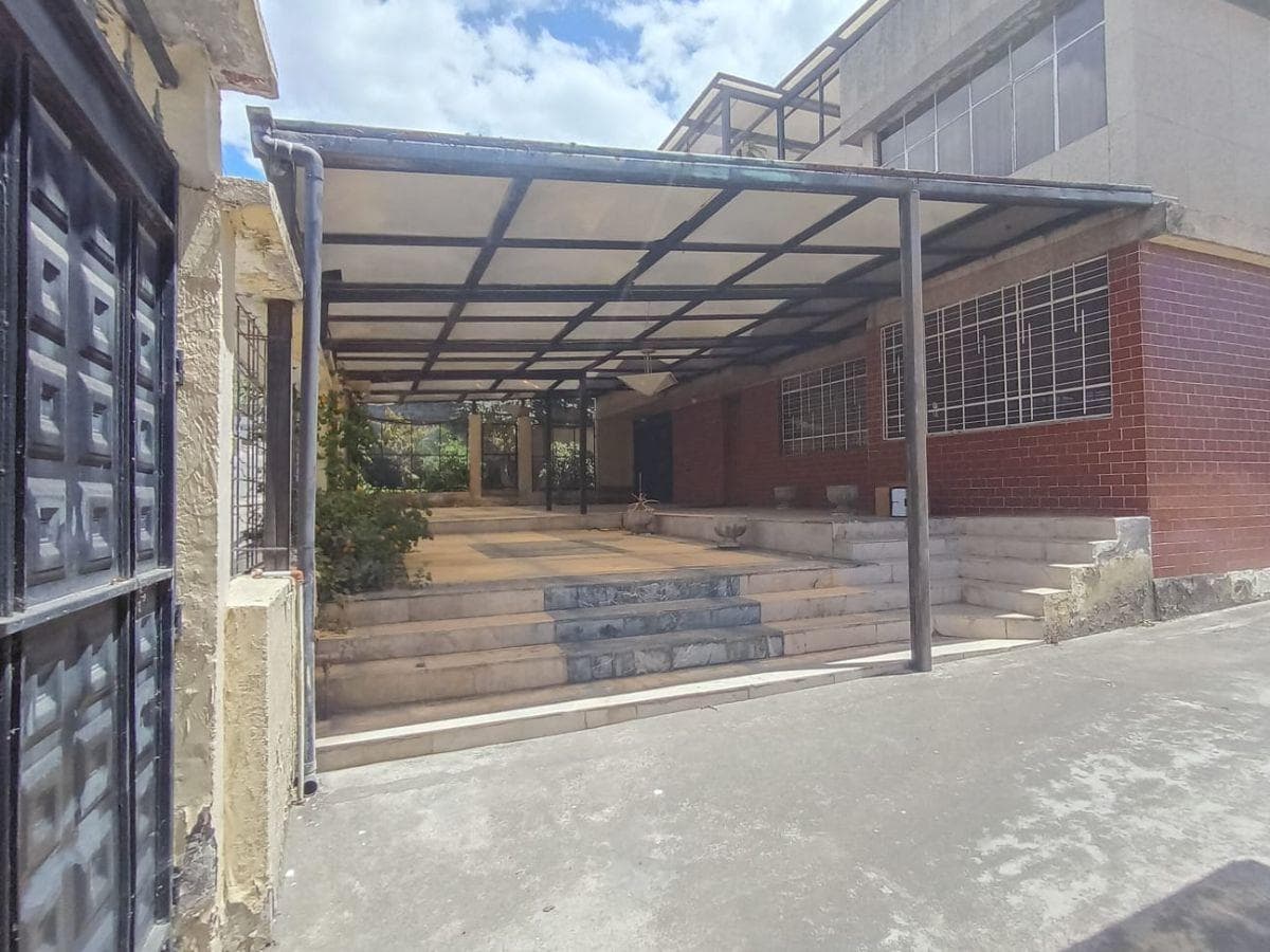 Venta Casa Rentera Sector Pomasqui — imagen 3