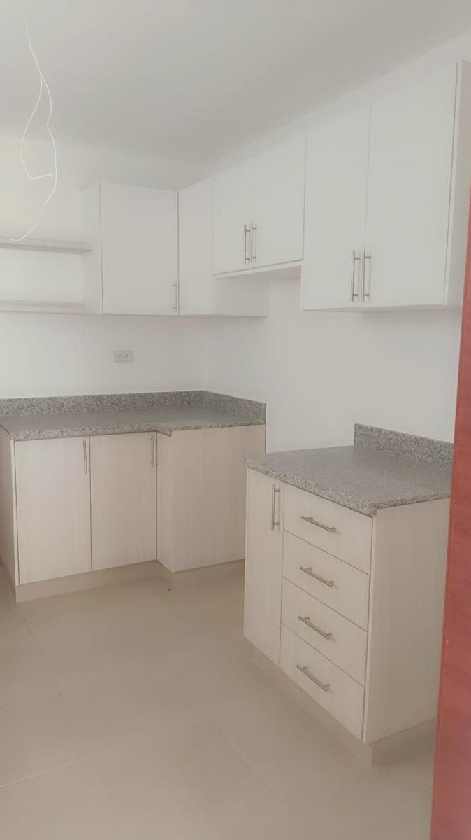 Casa de Estreno Urbanizacion Porto Alegre, Guayas — imagen 6
