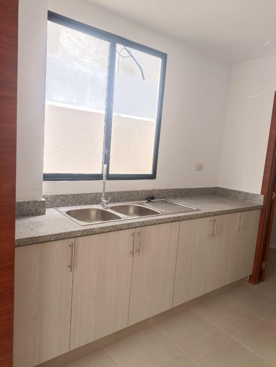 Casa de Estreno Urbanizacion Porto Alegre, Guayas — imagen 5