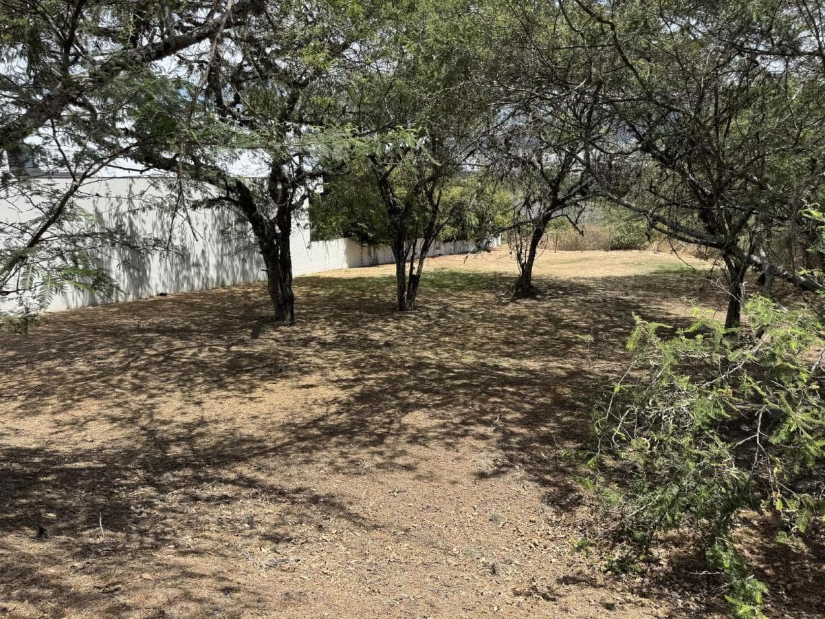 Cumbaya - Sector La Viña 1454 m² en Venta Terreno Bifamiliar en Urbanización de Lujo — imagen 4