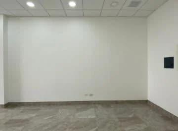 Linda Oficina Vista a La Av, Guayas — imagen 2