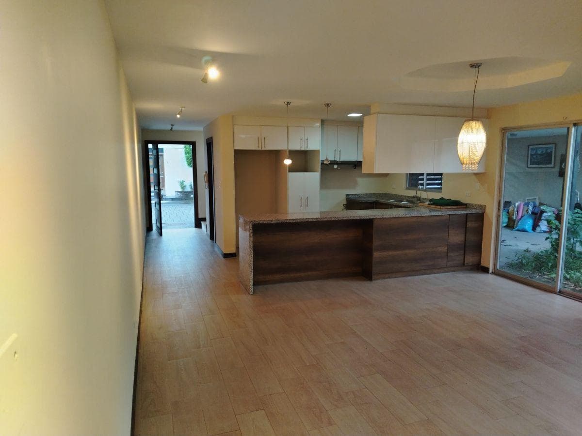 Vendo Bonita Casa en Conjunto Tres Dorm. Sector Vía Al Tingo — imagen 10