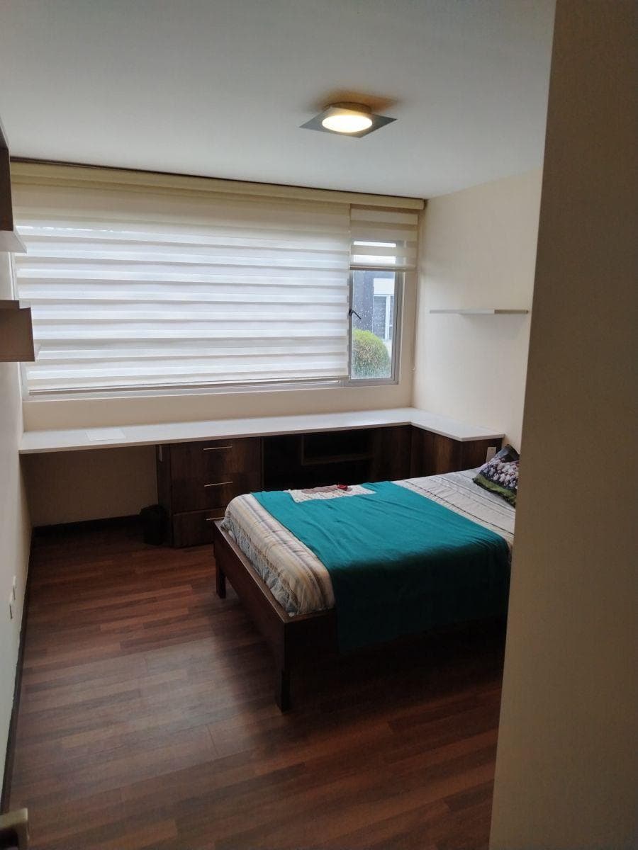 Vendo Bonita Casa en Conjunto Tres Dorm. Sector Vía Al Tingo — imagen 4