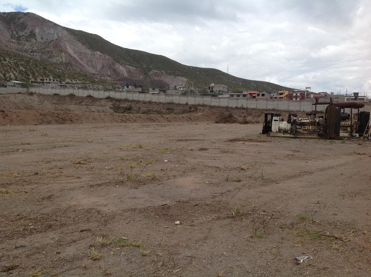 Renta Terreno de 20.835 m² con Cerramiento y Oficina en La Mitad del Mundo - Quito — imagen 4