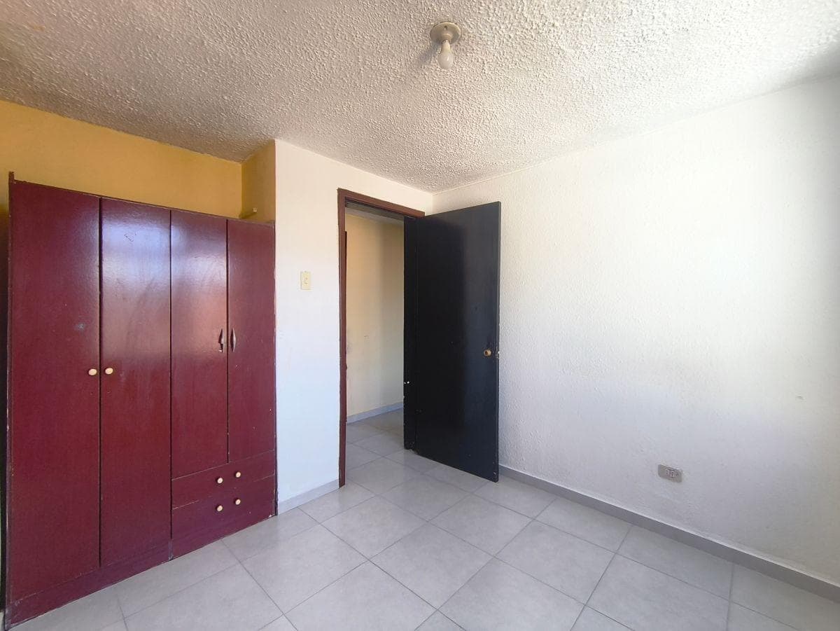 Departamento en Venta | Multifamiliares 5 de Junio - Bloque 3 | Cerca del Metro La Magdalena | Quito — imagen 5