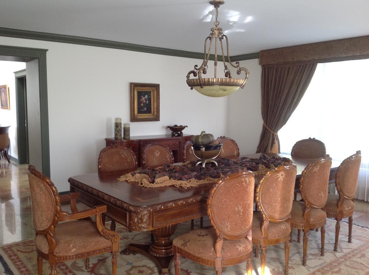 Venta Casa de Lujo 4 Dorm. Urb. Exclusiva Sector Rancho San Francisco — imagen 4