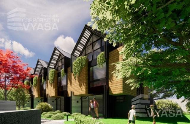 Tumbaco - Tola Chica, Casa de 137 m², 3 Pisos - Venta en Conjunto (C - 15) — imagen 1
