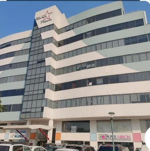 Venta Oficina en Centro Empresarial River Plaza (Gwong), Guayas — imagen 1