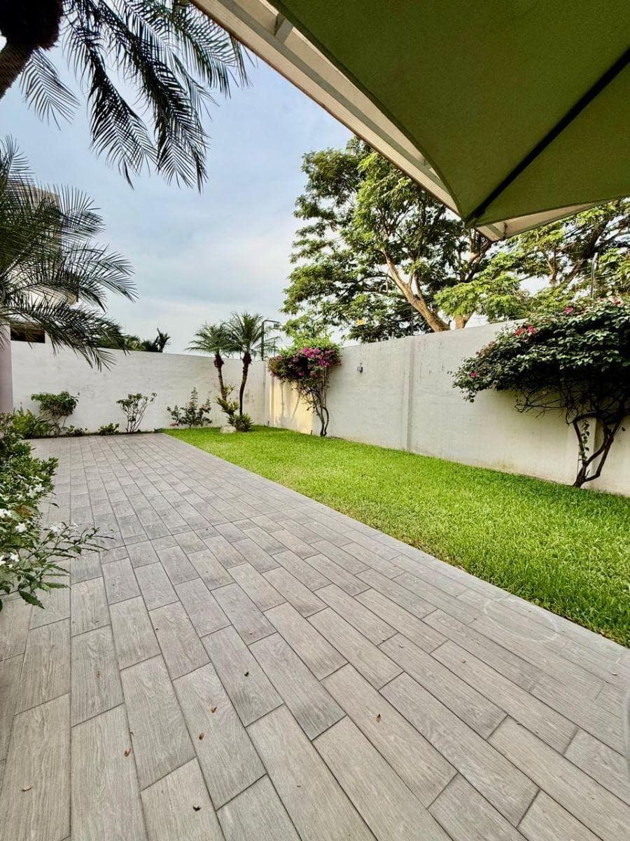 Samborondón Km 7.5 Laguna del Sol Casa en Venta, Guayas — imagen 10