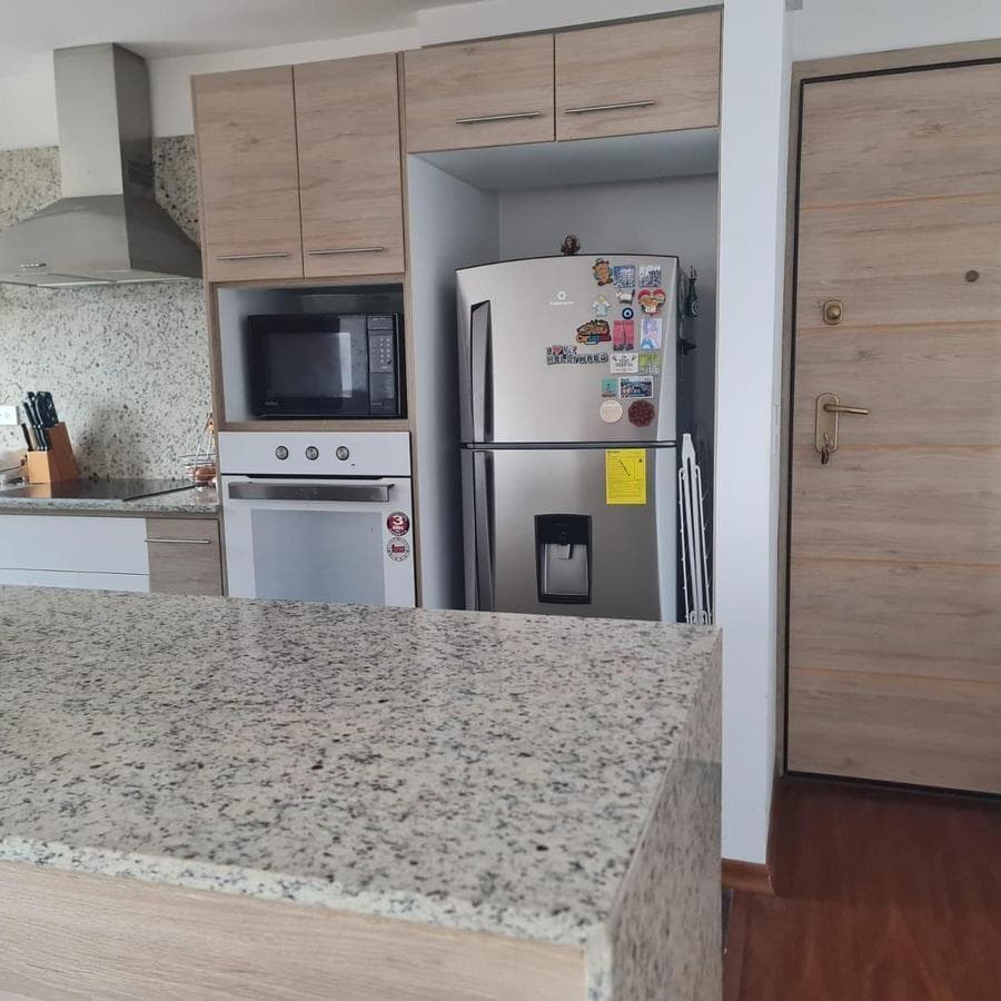 Departamento Seguro 2 Habitaciones Amplias y Balcón Monteserrín — imagen 9