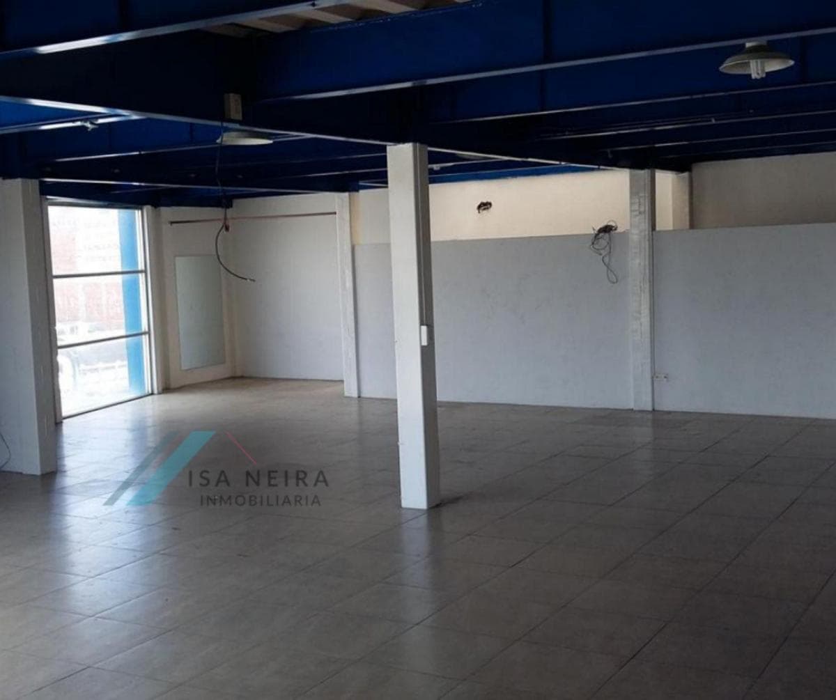 Local Comercial - El Batán, Azuay — imagen 2