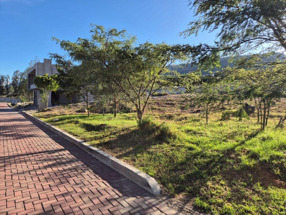 Terreno de 574 m² en Venta en El Sector de Nayón — imagen 9