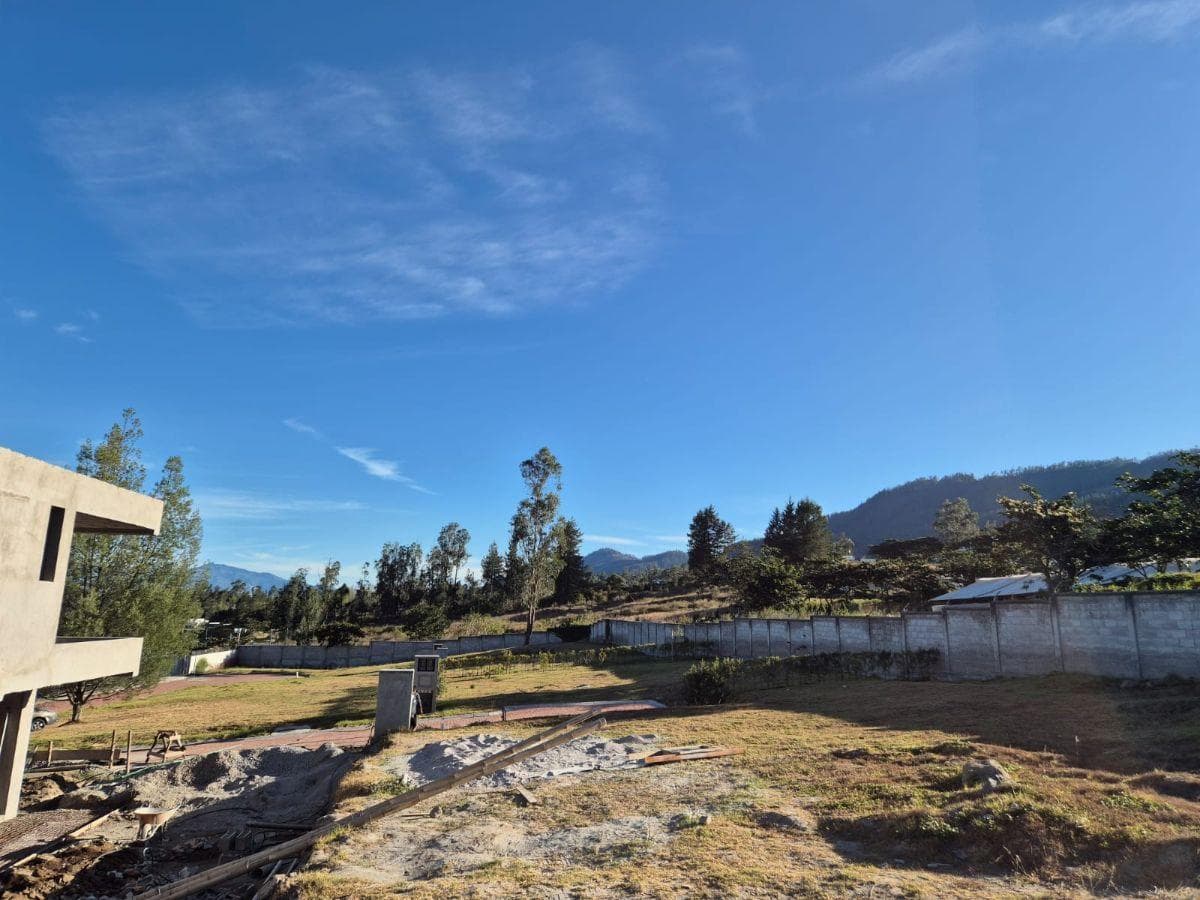 Terreno de 574 m² en Venta en El Sector de Nayón — imagen 8
