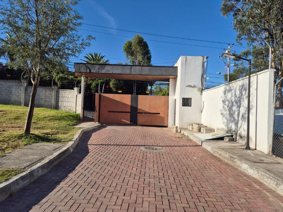Terreno de 574 m² en Venta en El Sector de Nayón — imagen 7